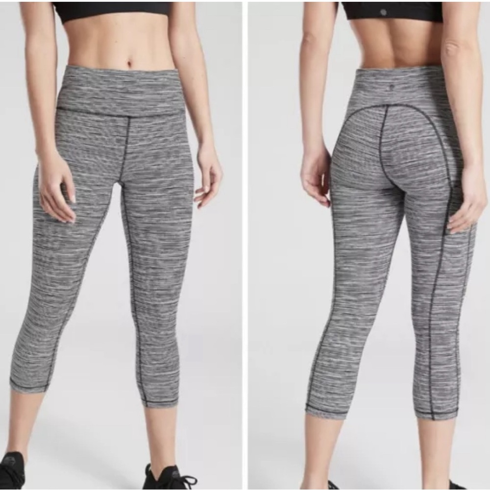 Athleta BUNDLE!!! Woman's Capri and Legging both size Meuium - Picture 11 of 11
